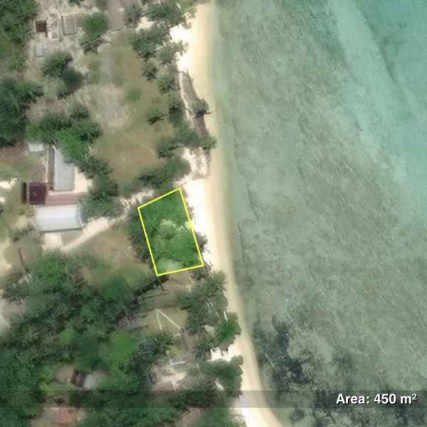 Terrain rare pieds dans l’eau 450 m2, ile nato Toamasina MGA