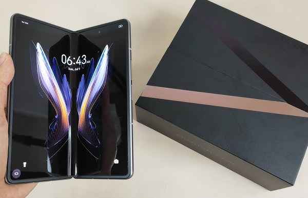Tecno Phantom V Fold 124,410.00 Kinshasa CDF