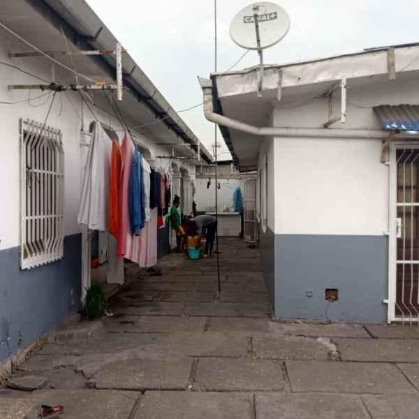 HABITATION COMMERCIALE Pointe-Noire FCFA