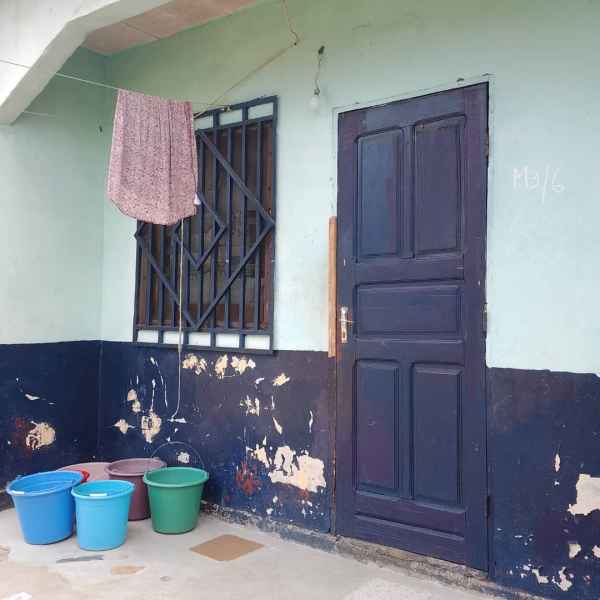 NKOUIKOU Pointe-Noire FCFA