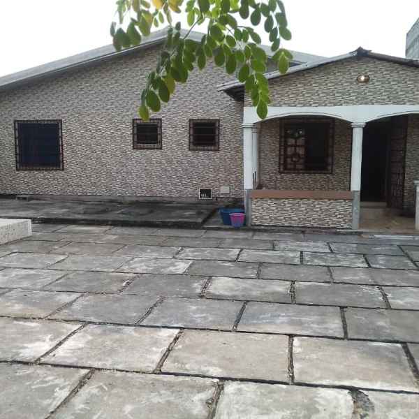 TERMINUS TCHIALI Pointe-Noire FCFA