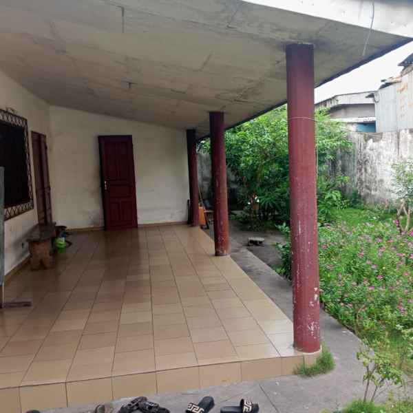 AU FOND TIE TIE Pointe-Noire FCFA