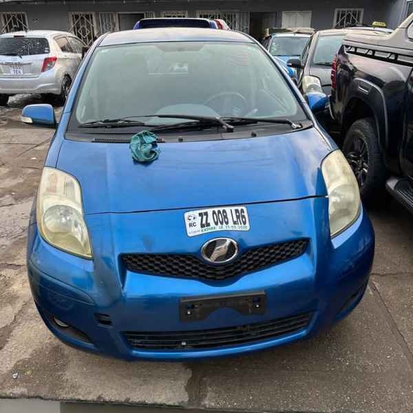 YARIS A VENDRE Pointe-Noire FCFA