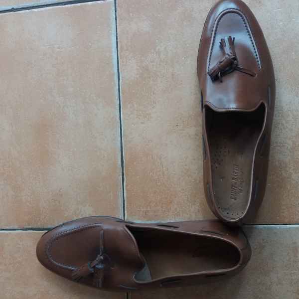 Chaussures pour homme Pointe-Noire Congo Brazzaville