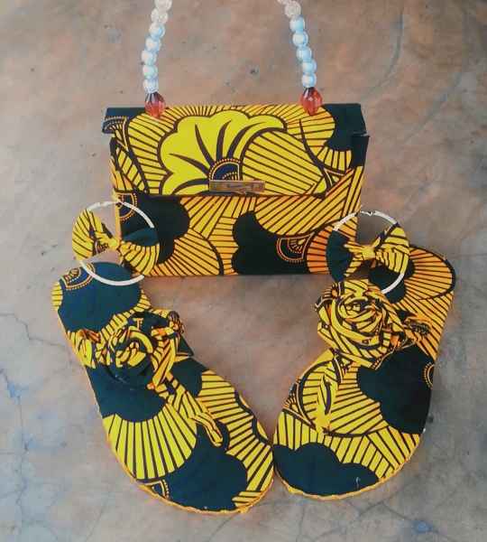 Sac sandale boucle d'oreille complet Pointe-Noire Congo Brazzaville